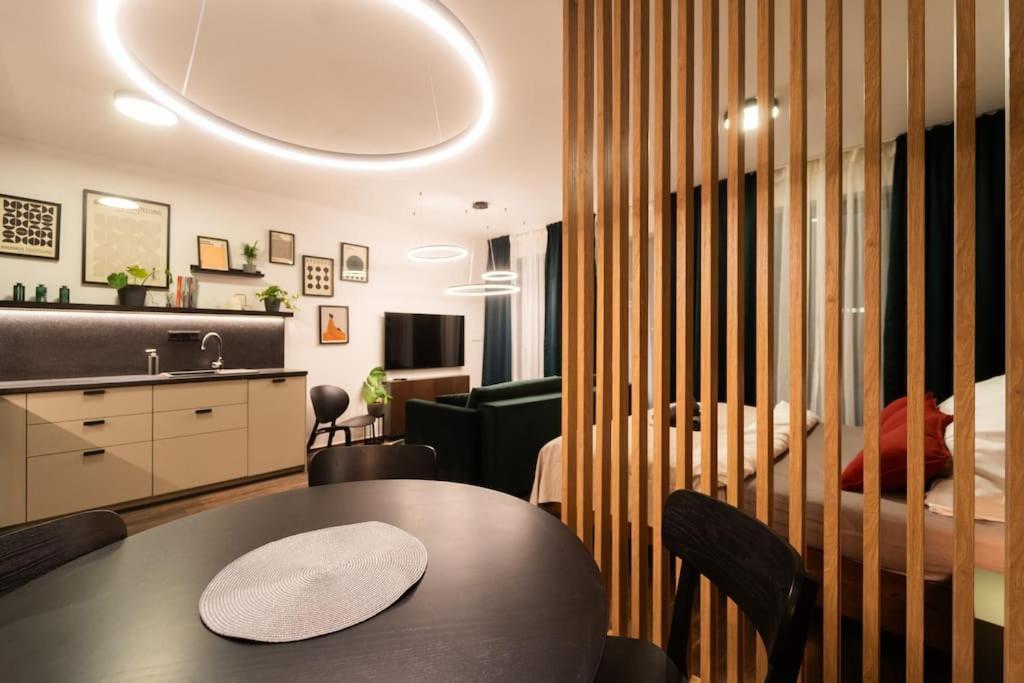 Green Garden Sauna Apartment Brno Exteriör bild